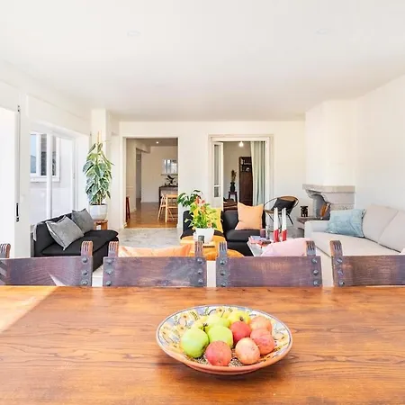 Big 4beds With Terrace, 15 Mins To Lisbon