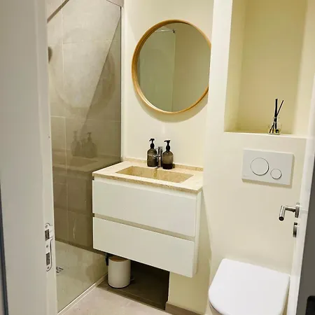 Big 4beds With Terrace, 15 Mins To Lisbon